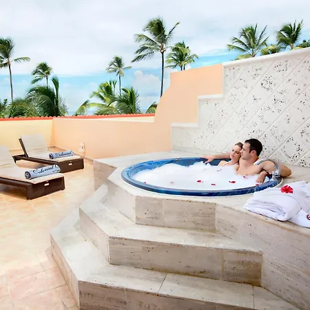Majestic Colonial Punta Cana (Adults Only) People photo A couple in a hot tub