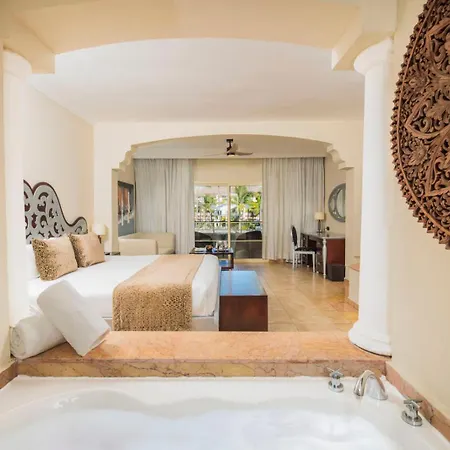 Majestic Colonial Punta Cana (Adults Only) Beds photo A suite at the Hard Rock Hotel